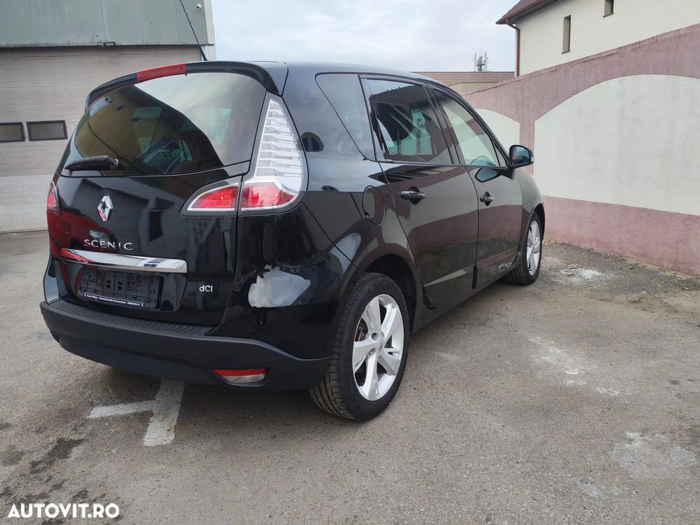 Renault Scenic ENERGY dCi 110 S&S Bose Edition - 11