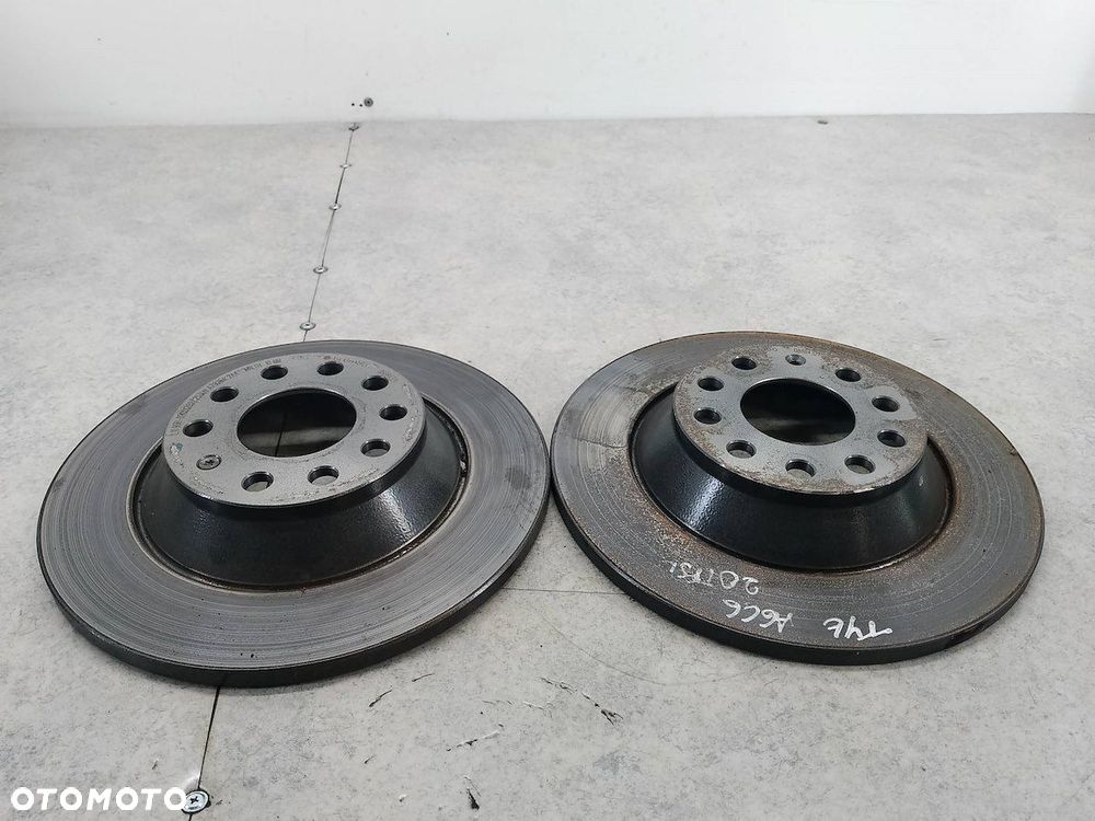 TARCZE HAMULCOWE TYŁ AUDI A6 C6 08884321  BREMBO 2.0 TFSI - 2