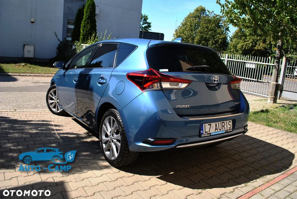 Toyota Auris - 5