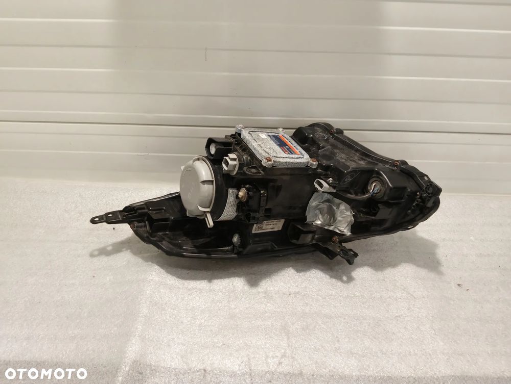 Suzuki Baleno II XENON PRZÓD STRONA PRAWA LAMPA PRZEDNIA - 3