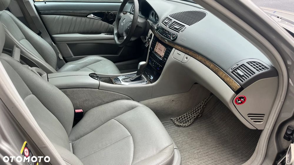 Mercedes-Benz Klasa E 320 CDI Avantgarde - 20