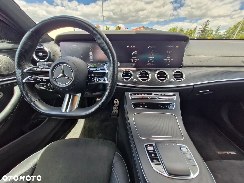 Mercedes-Benz Klasa E 220 d 4-Matic AMG/Avantgarde - 13