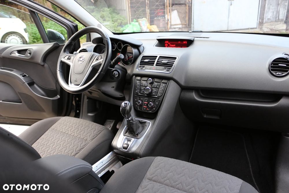 Opel Meriva 1.4 T Design Edition - 8
