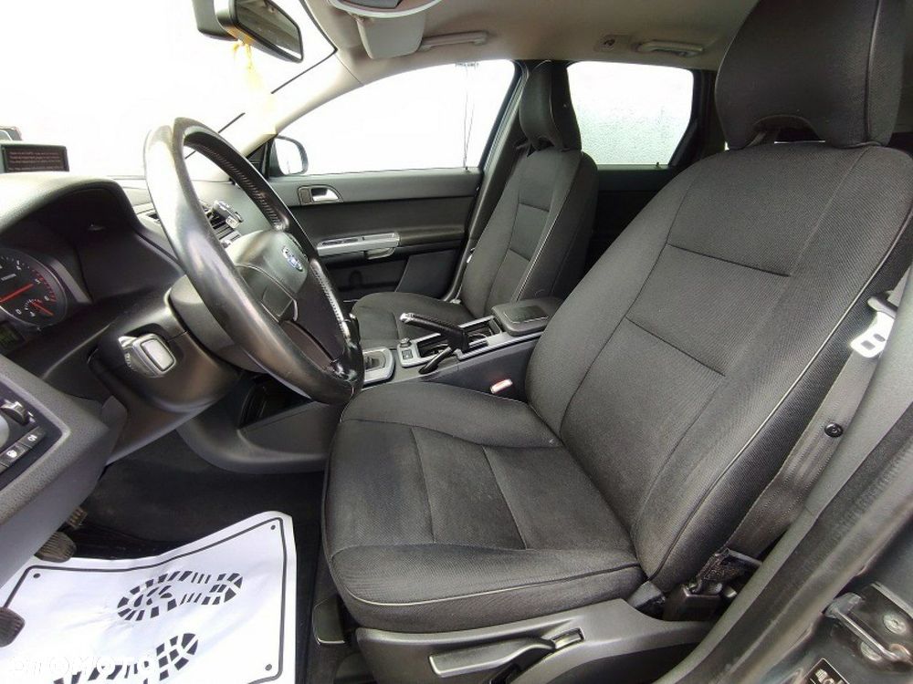 Volvo V50 - 8