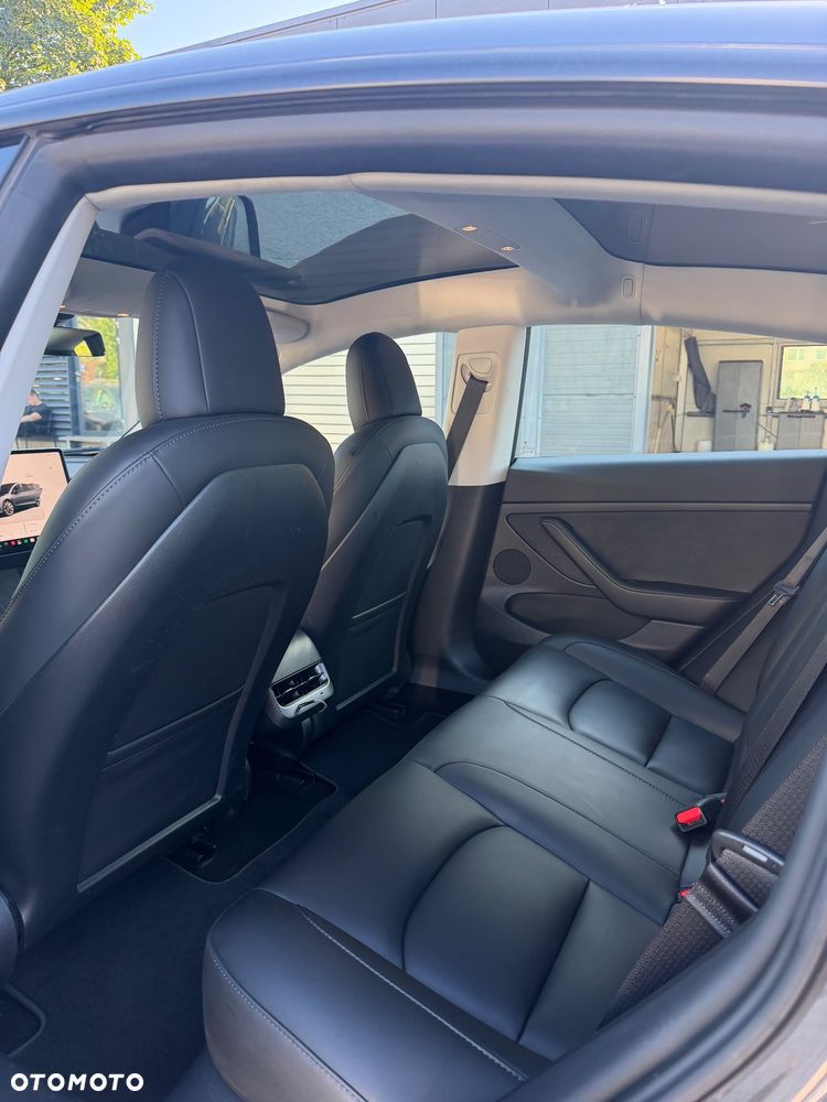 Tesla Model 3 Langstreckenbatterie Allradantrieb Dual Motor Performance - 24