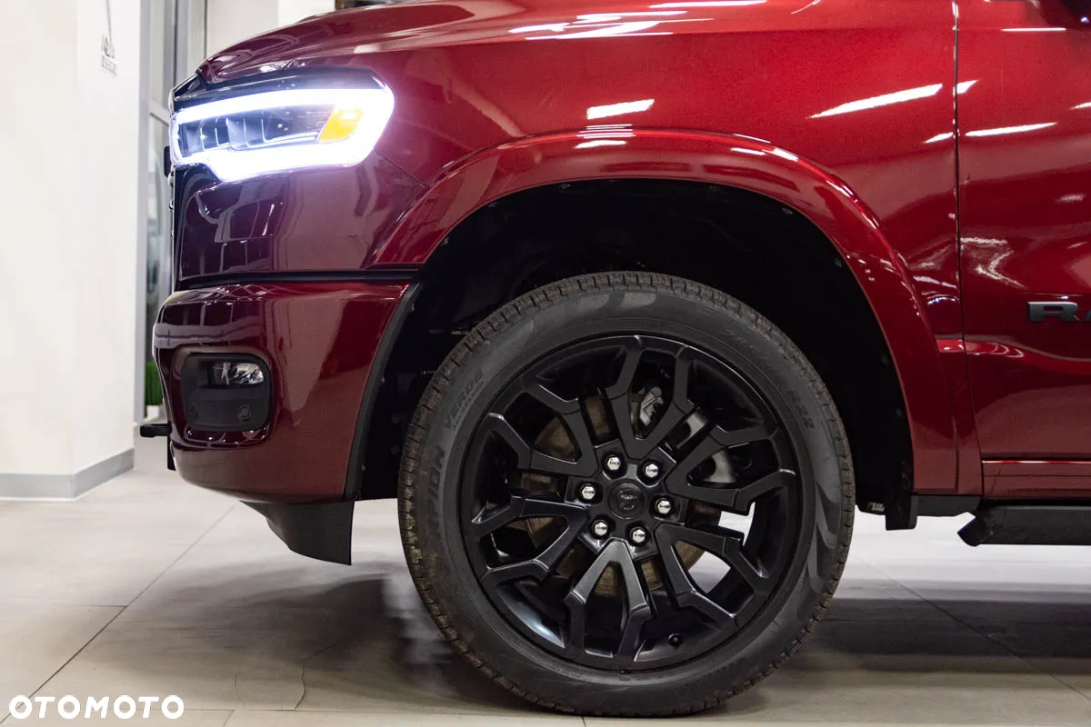 RAM 1500 - 12