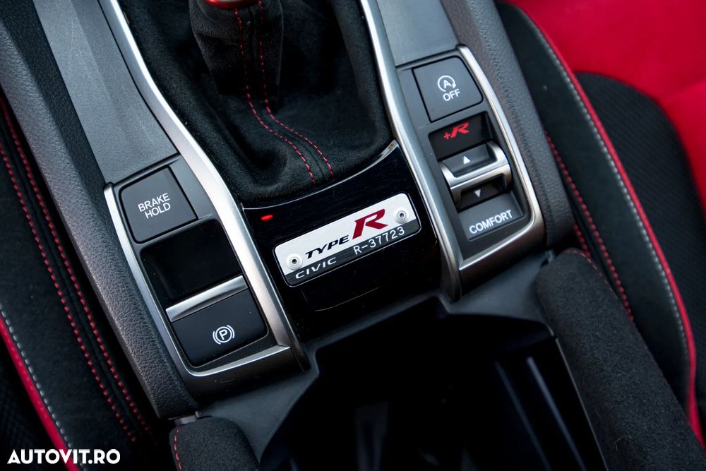 Honda Civic Type R 2.0 VTEC Turbo Ultimate Edition - 29