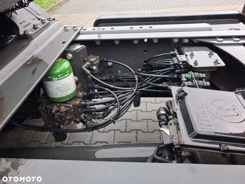 Renault Premium - 18