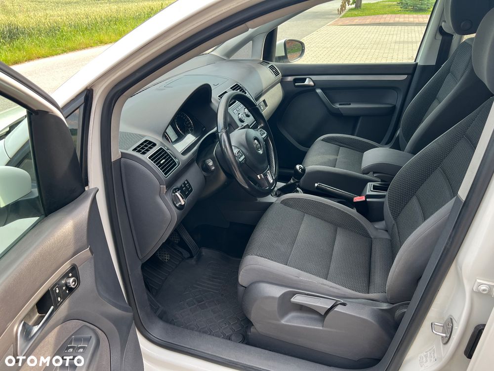 Volkswagen Touran 1.6 TDI DPF Comfortline - 11