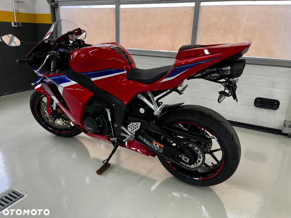Honda CBR - 6