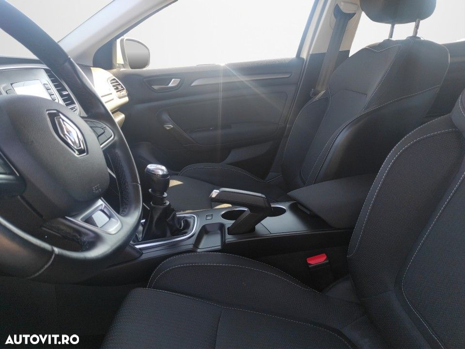 Renault Megane - 9