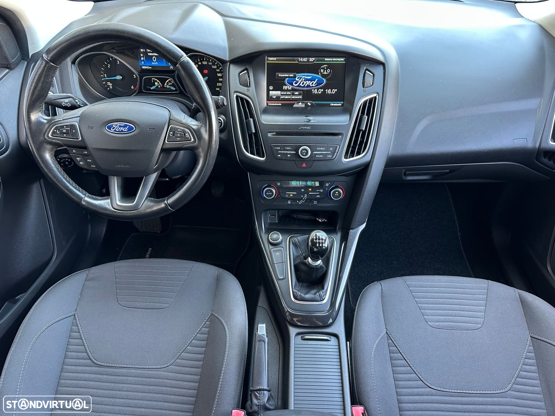 Ford Focus SW 1.5 TDCi Titanium - 17