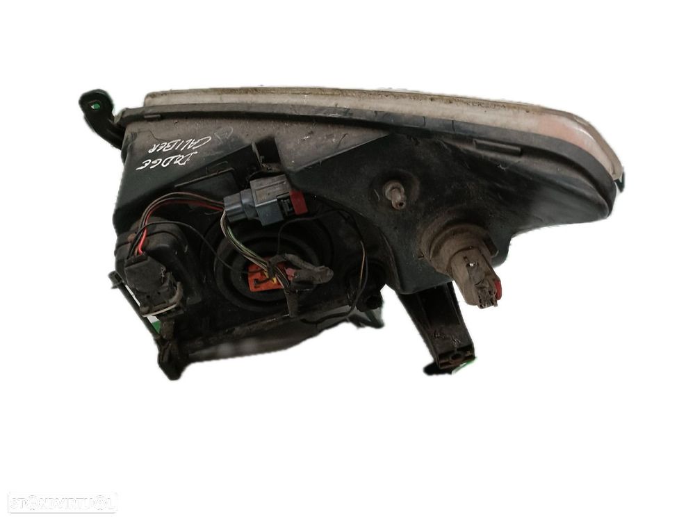Farol Dto Dodge Caliber - 2