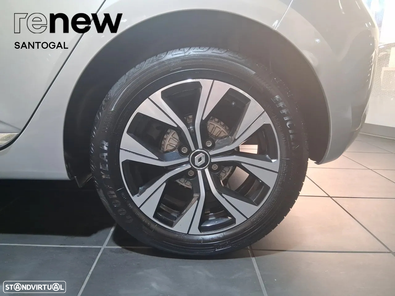 Renault Clio 1.0 TCe Evolution - 8