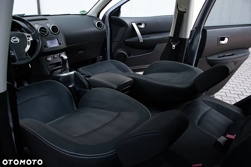 Nissan Qashqai 1.6 I-Way - 12