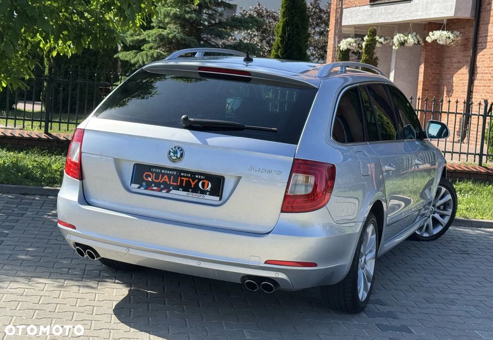 Skoda Superb 3.6 V6 4x4 DSG Elegance - 10