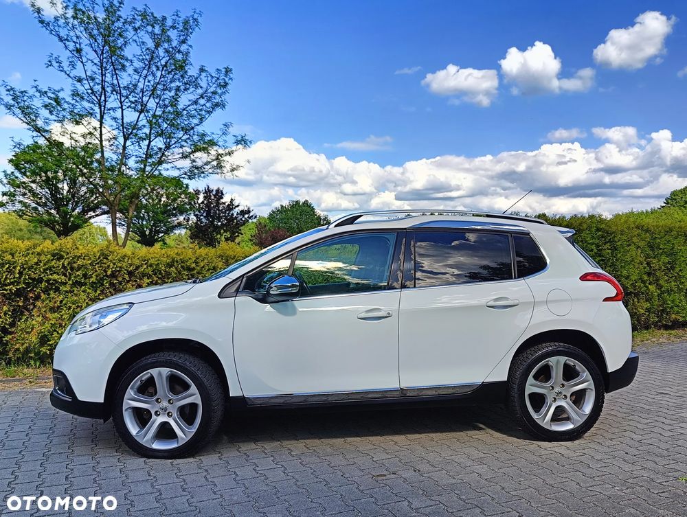 Peugeot 2008 1.6 BlueHDi Allure - 4