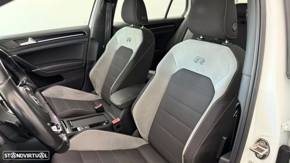 VW Golf R 4Motion BlueMotion DSG - 31