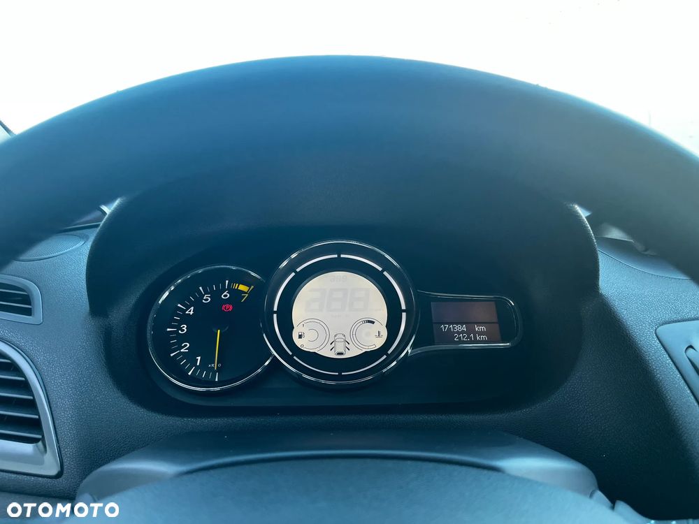 Renault Megane 1.4 16V TCE Dynamique - 24