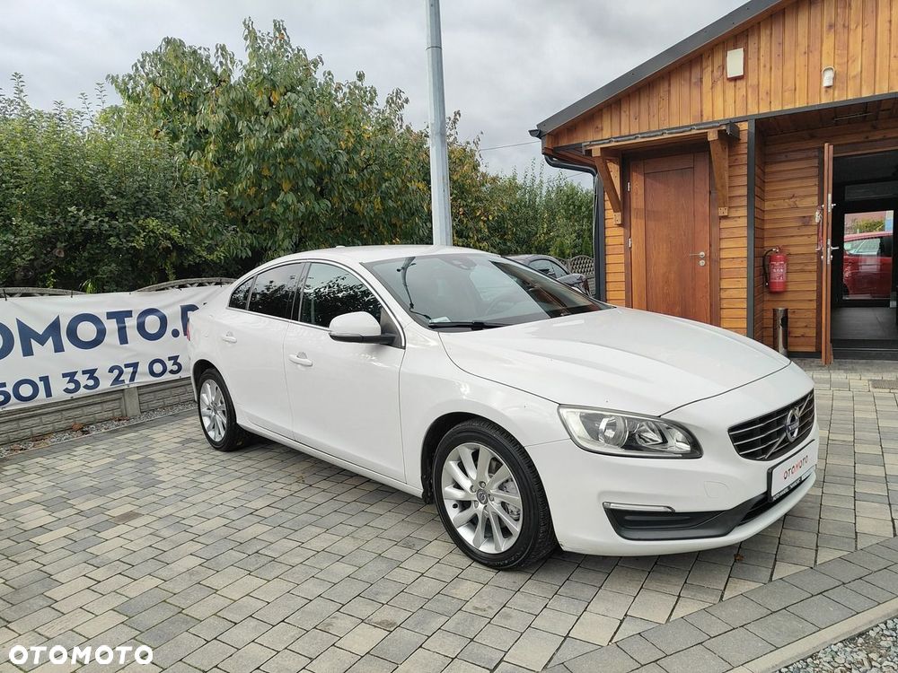 Volvo S60 - 1