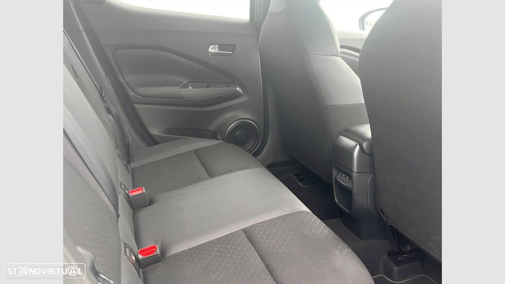 Nissan Juke 1.0 DIG-T N-Connecta DCT - 17