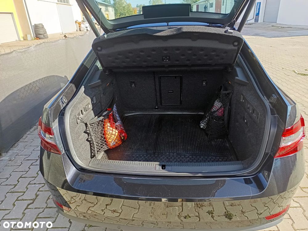 Skoda Superb 2.0 TSI L&K DSG - 20