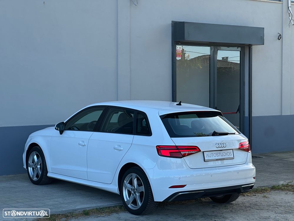 Audi A3 Sportback 1.4 TFSI - 4