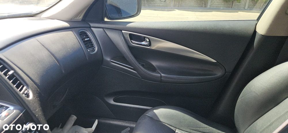 INFINITI EX35 3.5 VQ35HR 08-13 - LAMPKA PODSUFITKI OŚWIETLENIE WNĘTRZA KABINY - 20