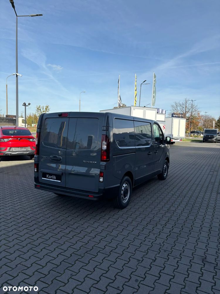 Renault Trafic L1H1 2.0dCi 150 KM - 6