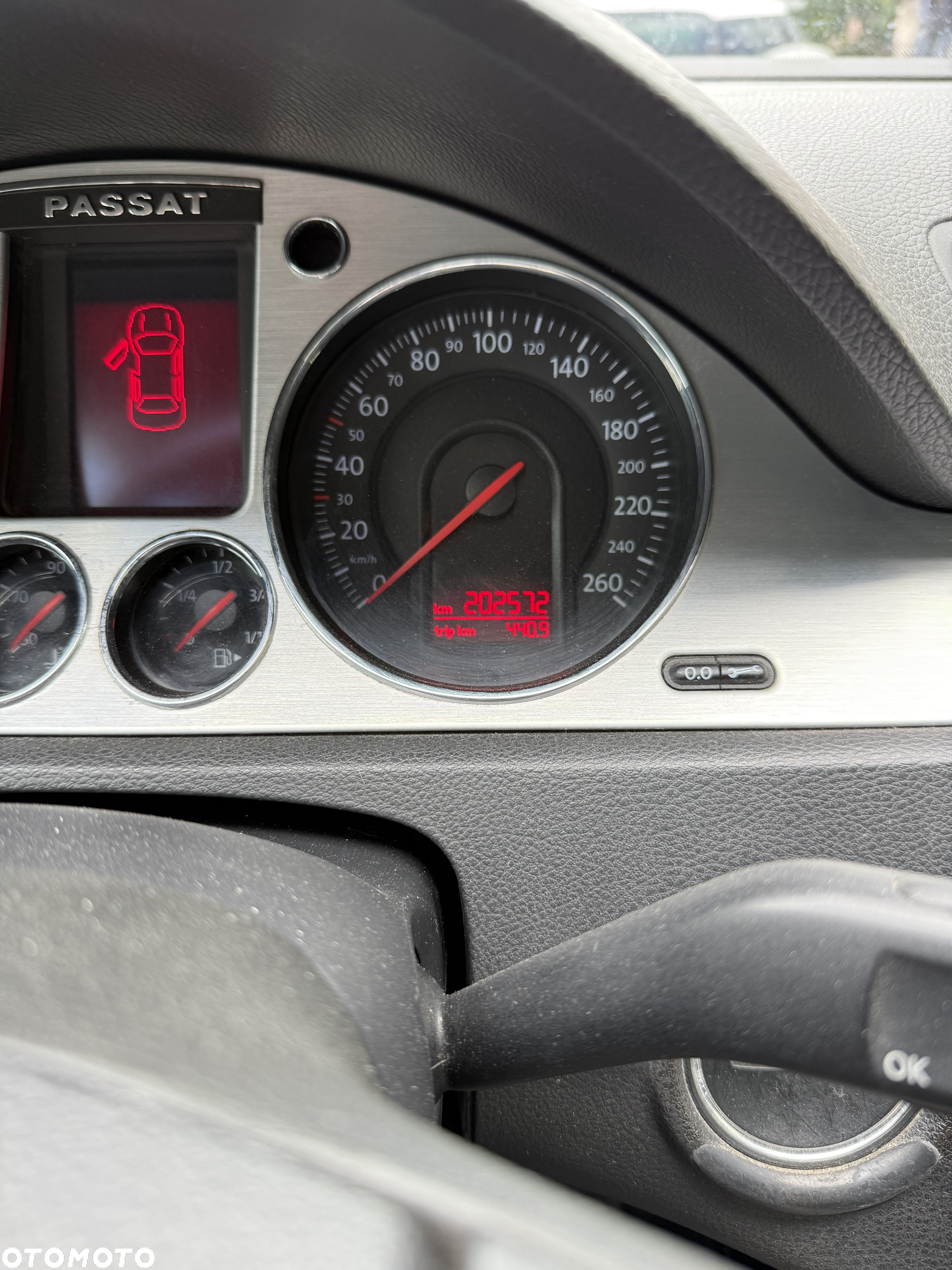 Volkswagen Passat - 16