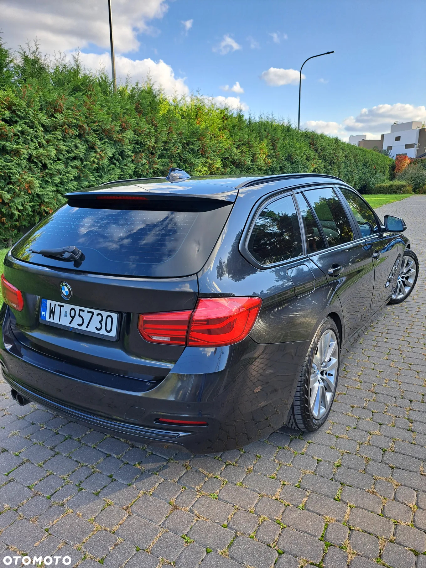 BMW Seria 3 320d - 24
