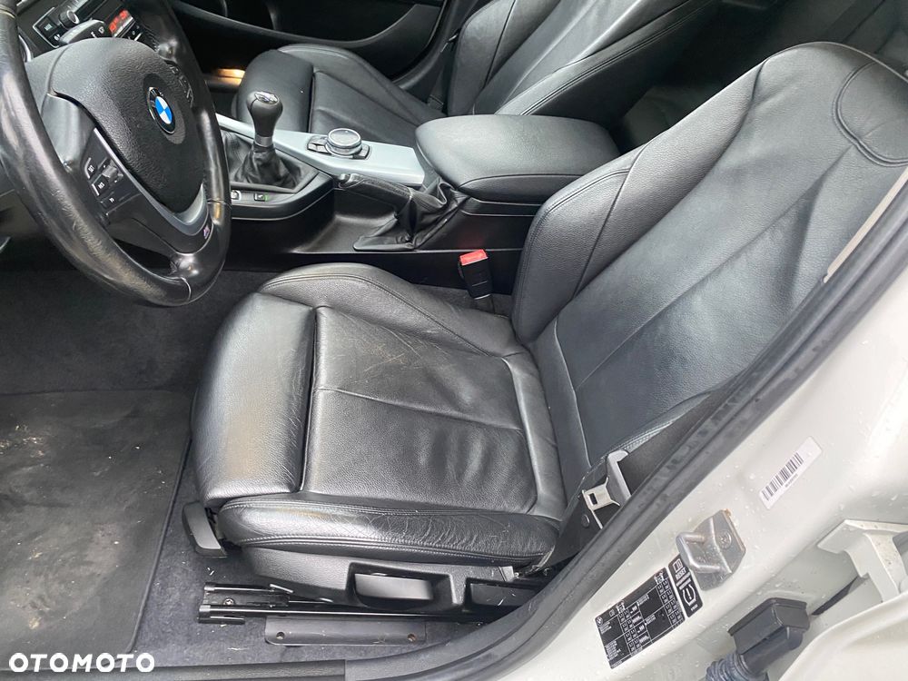 BMW Seria 1 120d BluePerformance Urban Line - 20