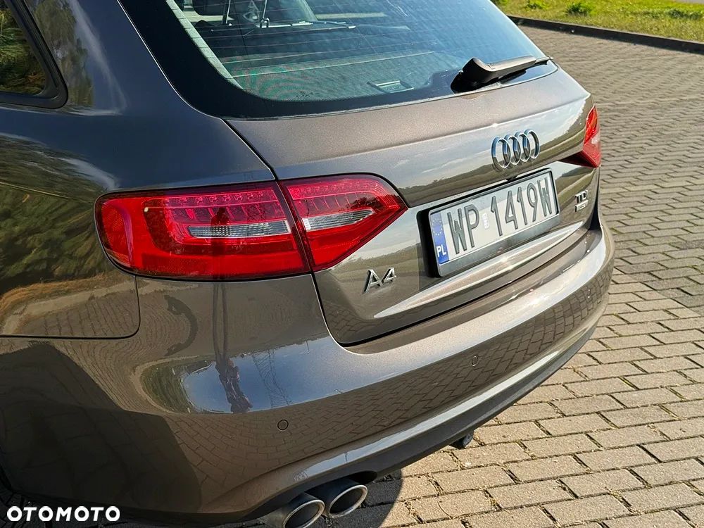 Audi A4 Avant 2.0 TDI - 16