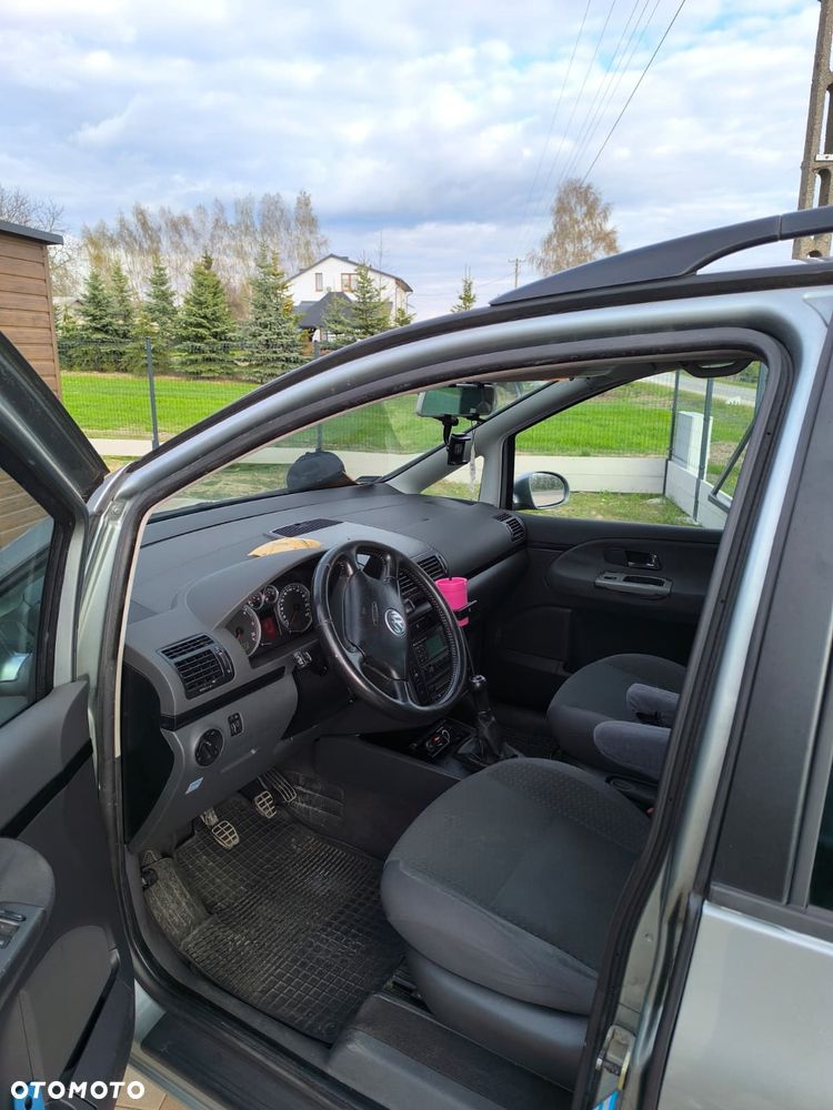 Volkswagen Sharan 1.9 TDI Comfortline - 7