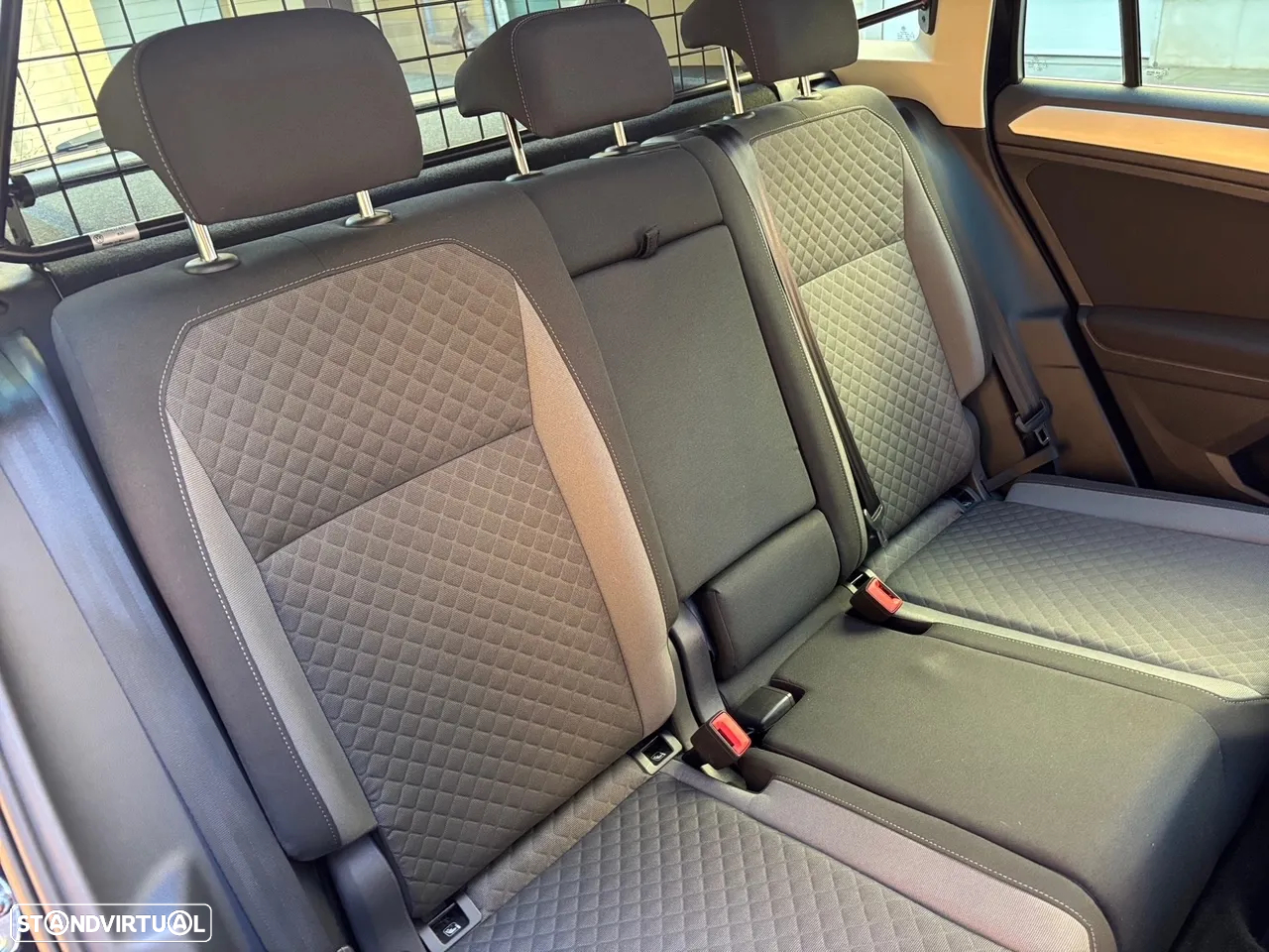 VW Tiguan 1.6 TDI Confortline - 18