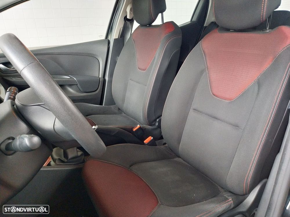 Renault Clio 1.5 dCi Dynamique S 82g - 4