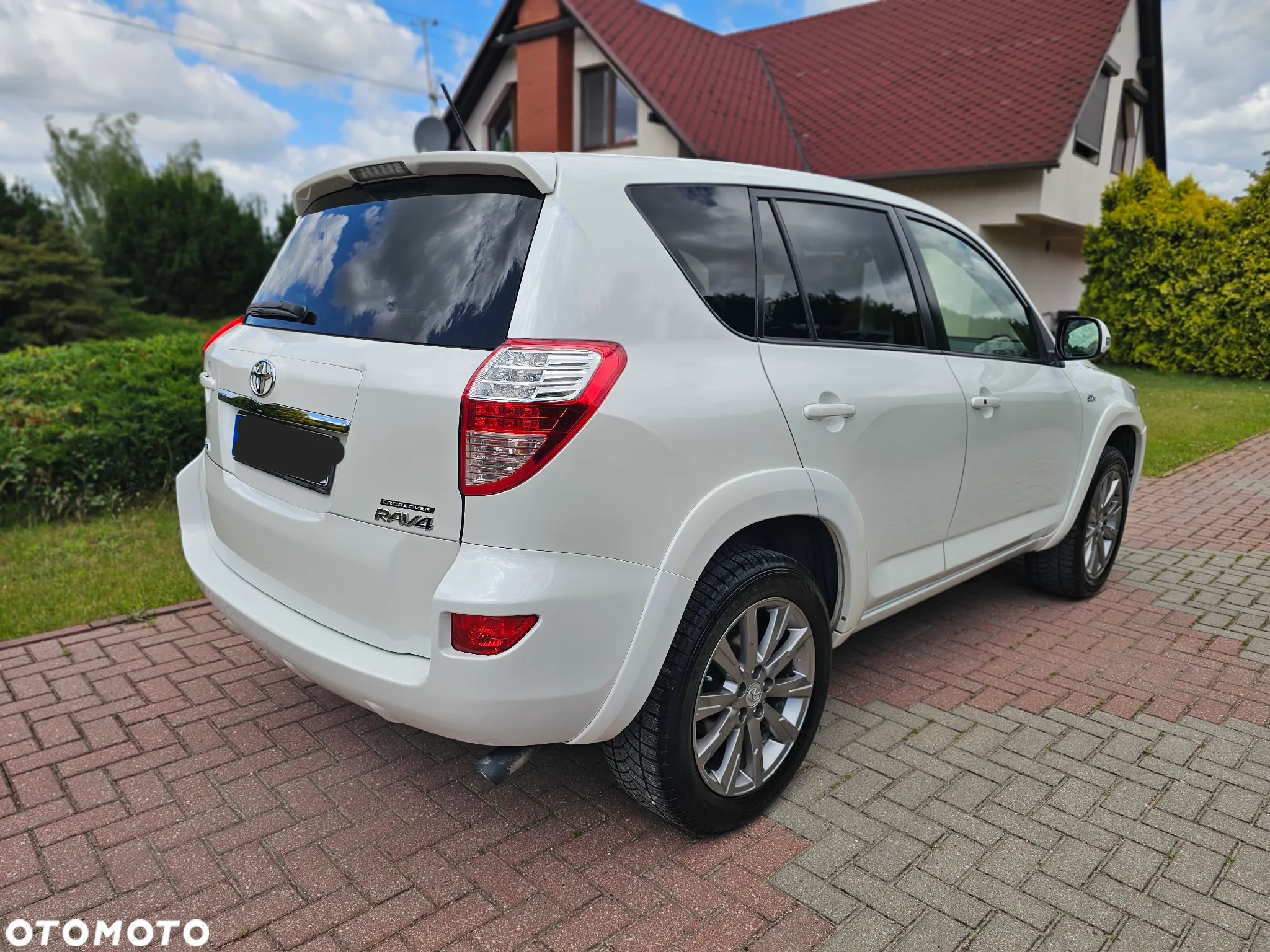 Toyota RAV4 2.2 D-4D 4x4 Automatik Executive - 5