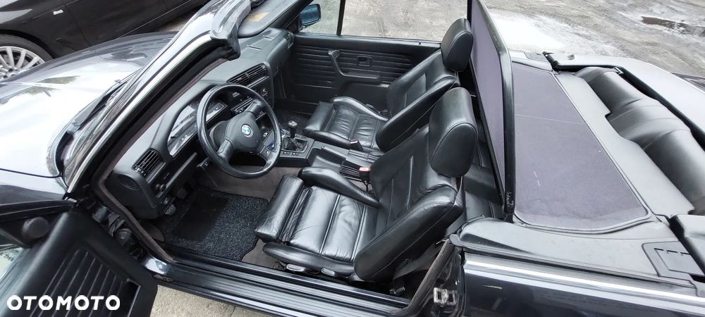 BMW Seria 3 320i - 3