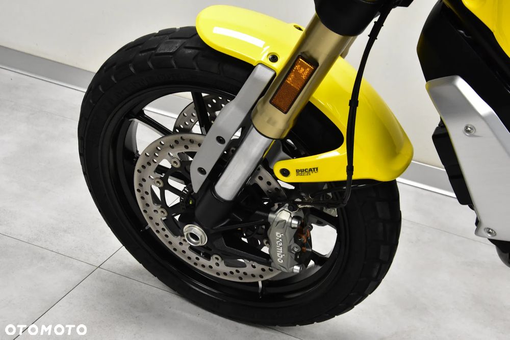 Ducati Scrambler - 35