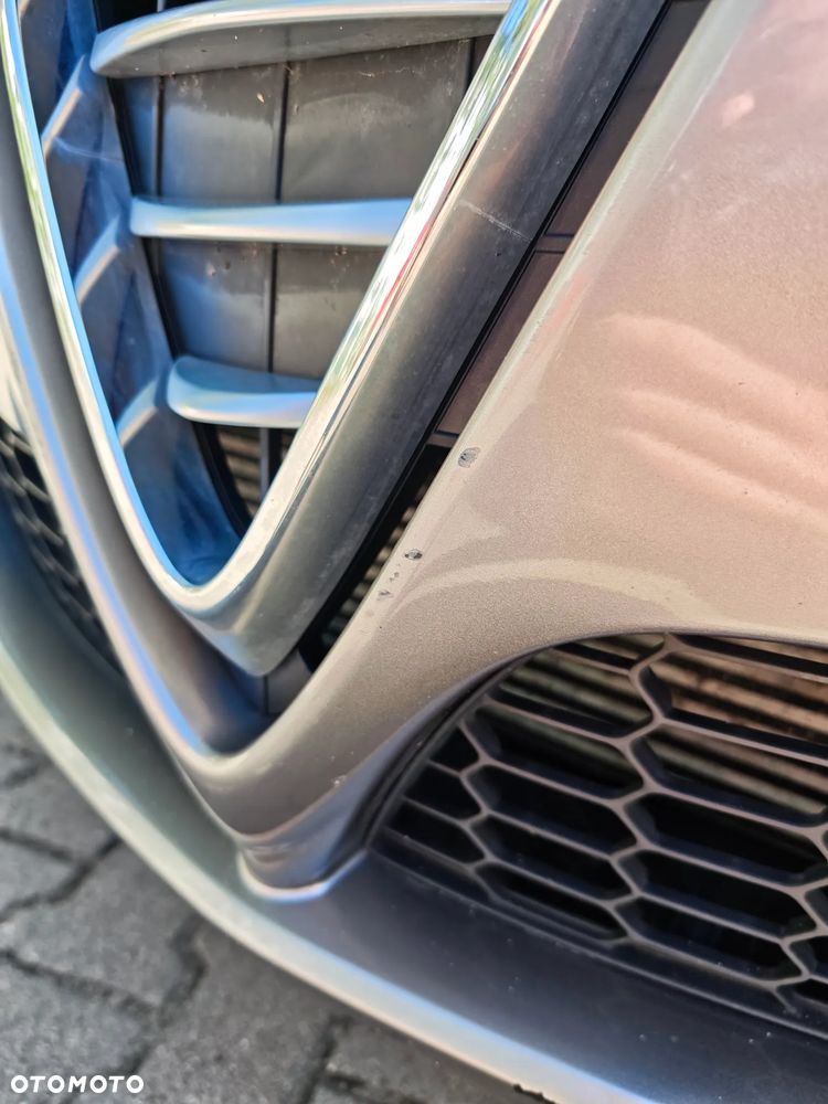 Alfa Romeo Giulietta 2.0 JTDM Distinctive - 12
