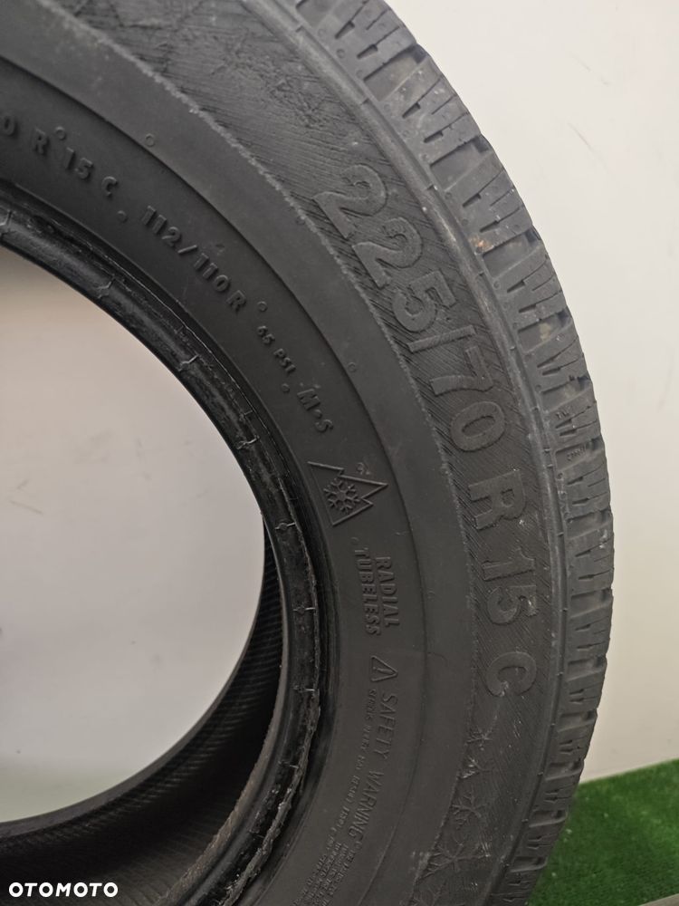 Opony 225 70 15C Barum Snovanis 2 2szt - 4