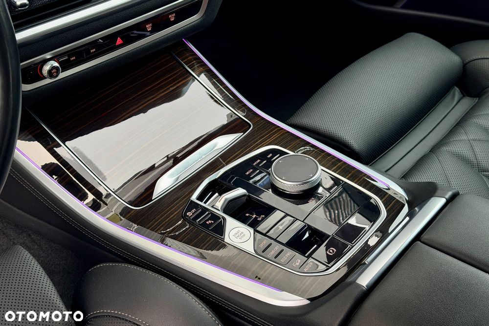 BMW X5 xDrive30d - 26