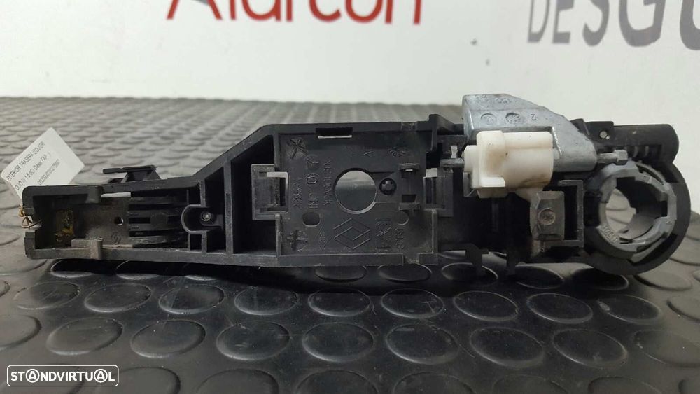 PUXADOR EXTERIOR TRASEIRO ESQUERDO RENAULT CLIO III 1.5 DCI DIESEL FAP - 2