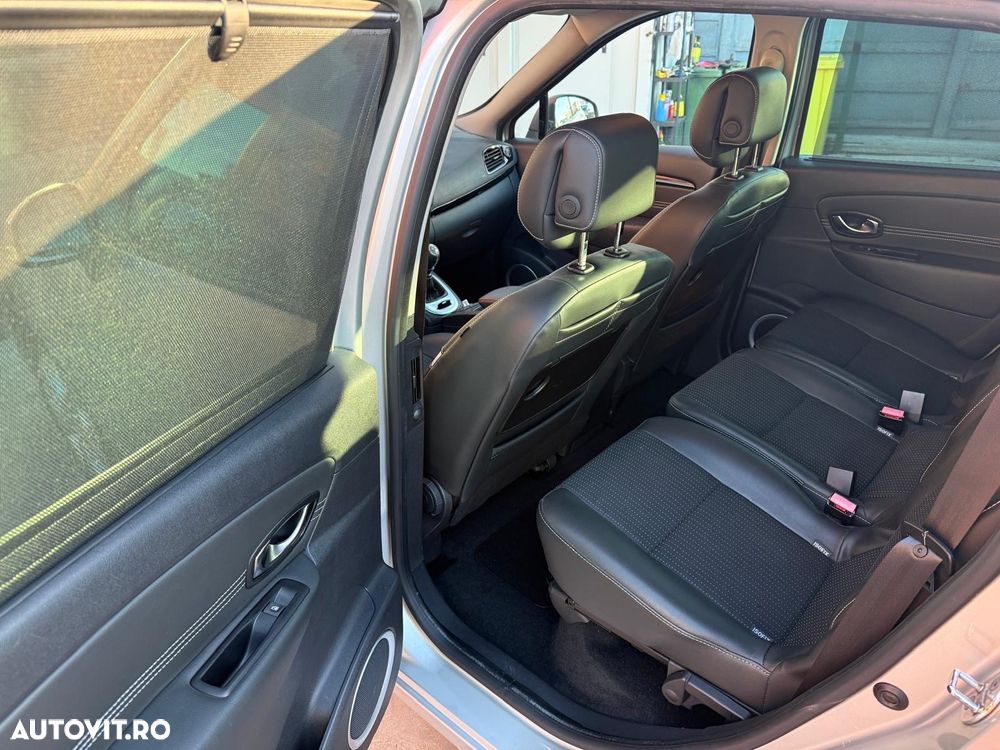 Renault Scenic - 16