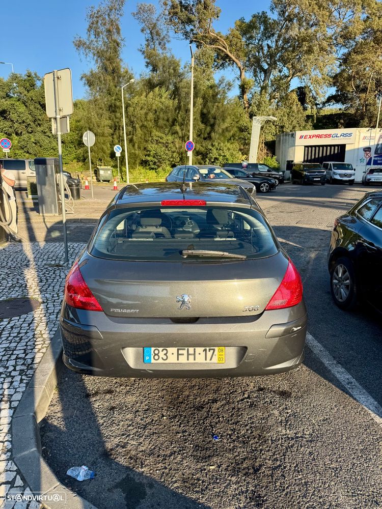 Peugeot 308 1.6 HDi Executive - 3