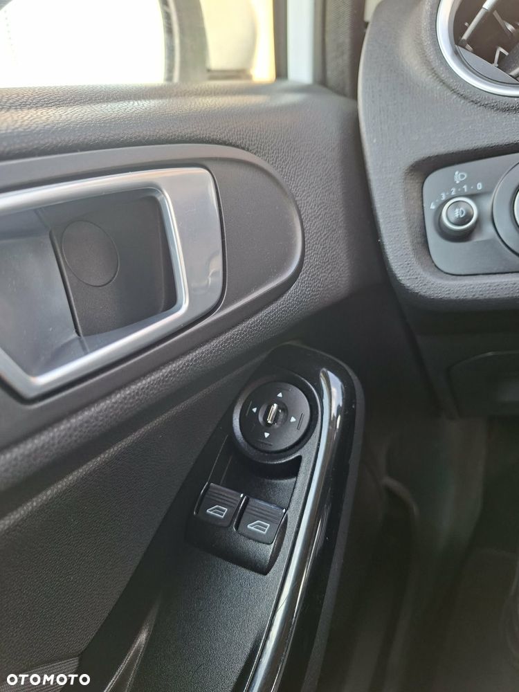 Ford Fiesta 1.6 TDCi Gold X - 9