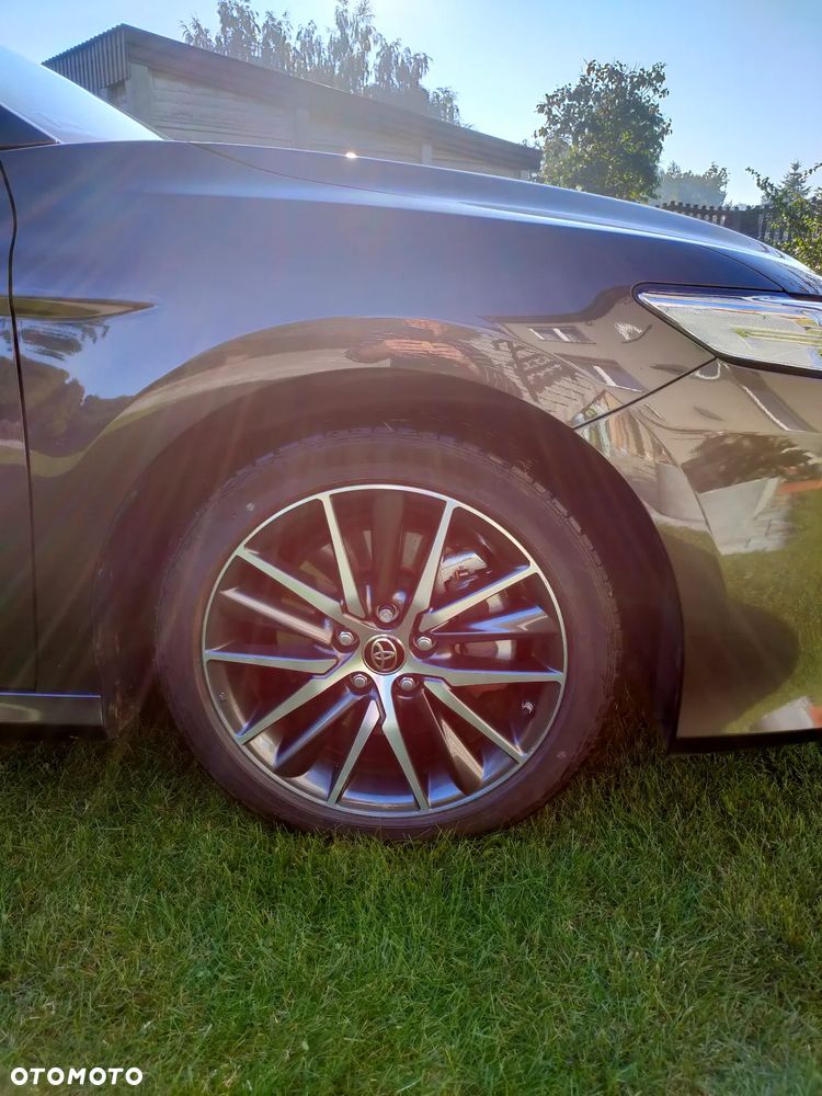 Toyota Camry 2.5 Hybrid Executive CVT - 7