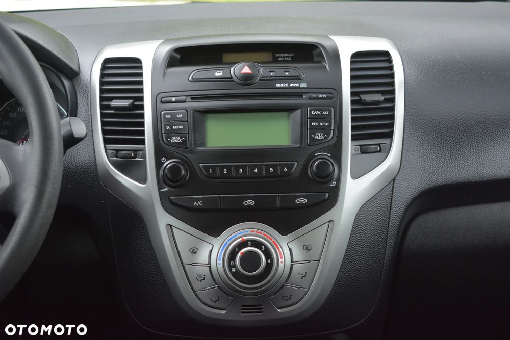 Hyundai ix20 - 26