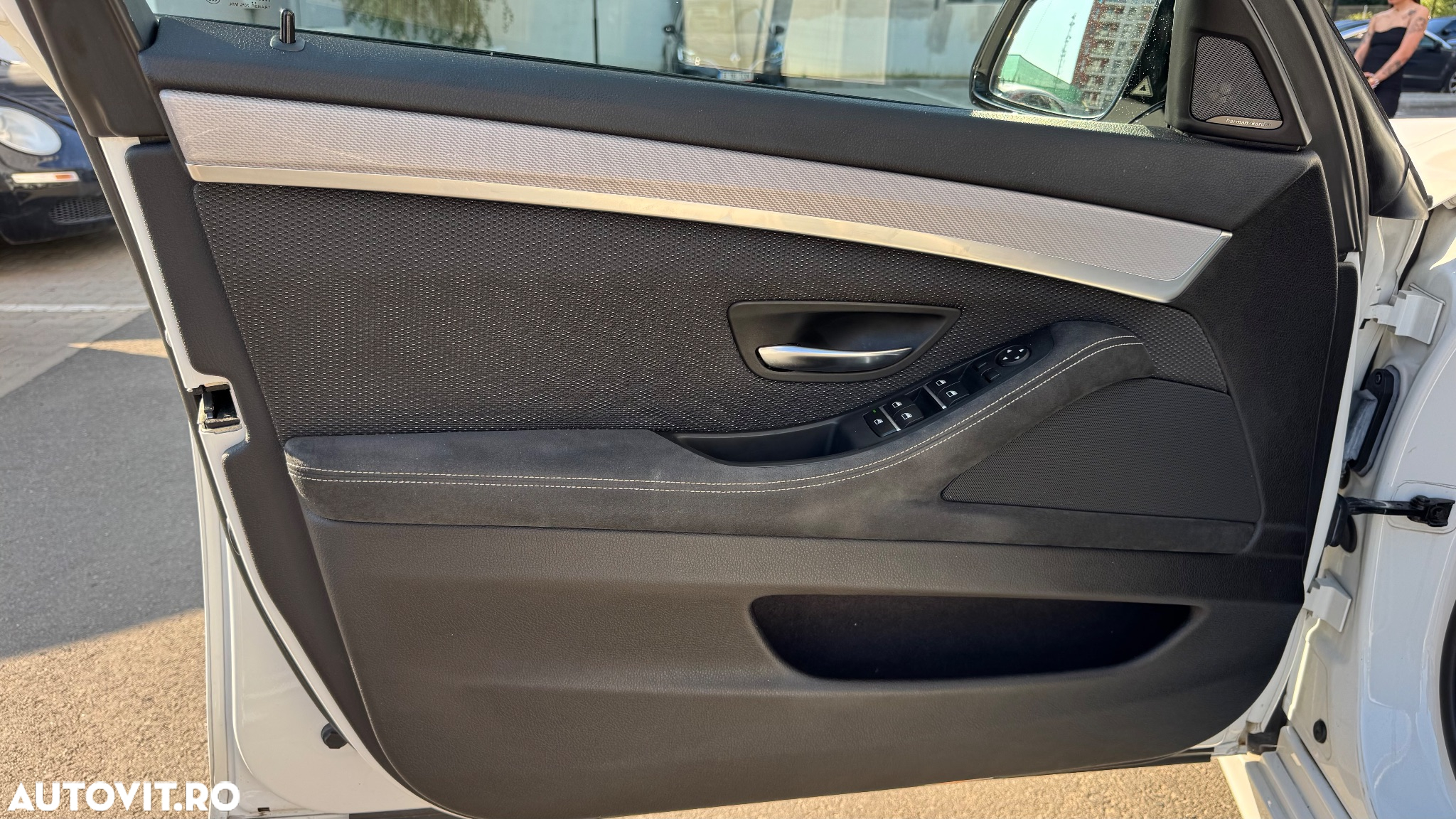 BMW Seria 5 520d xDrive Touring Aut. - 26
