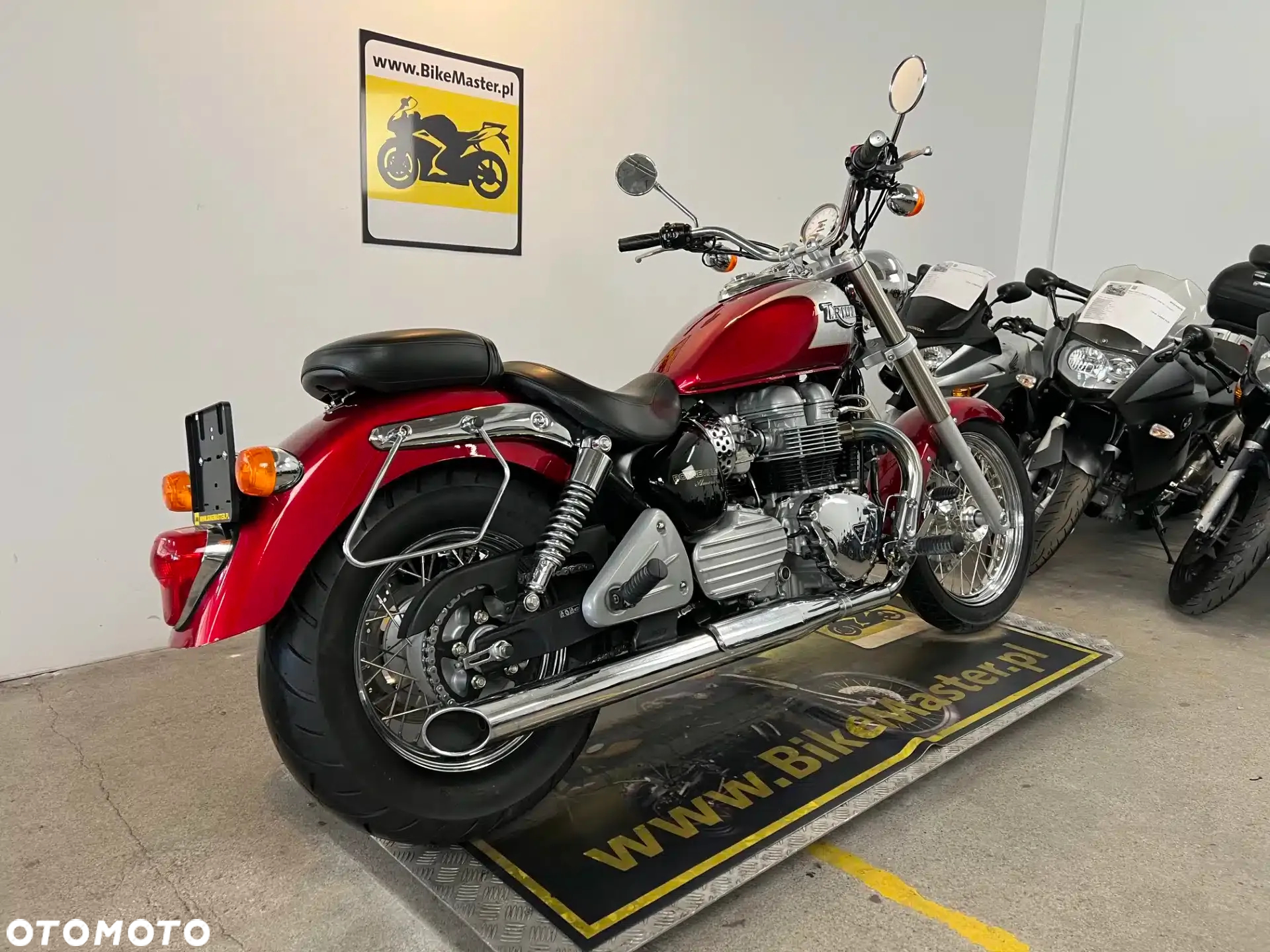 Triumph America - 5